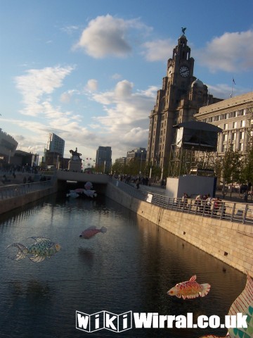 Attached picture liverpool 1 and the waterfront liver building 020.jpg